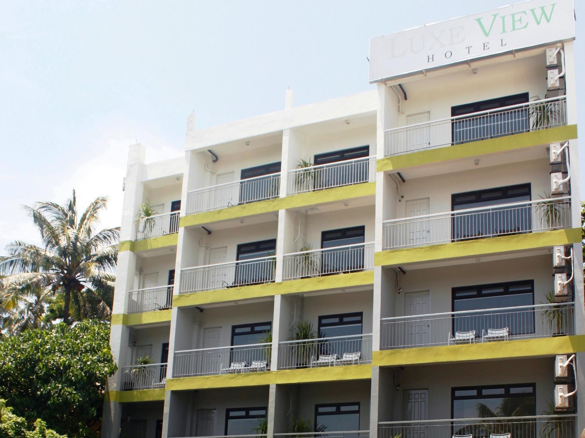 Luxeview Hotel Balabag  المظهر الخارجي الصورة