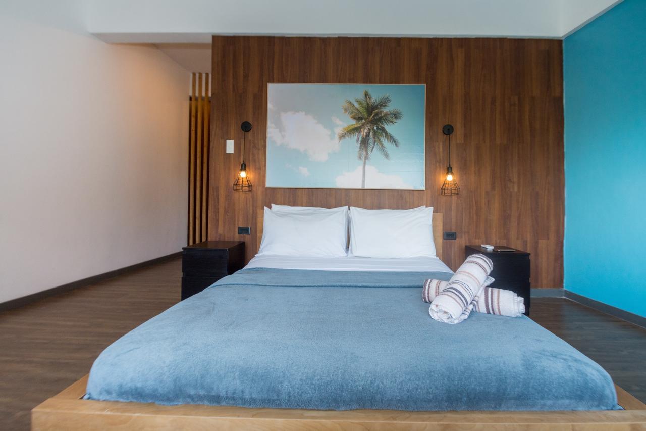Luxeview Hotel Balabag  المظهر الخارجي الصورة