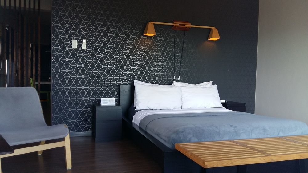 Luxeview Hotel Balabag  المظهر الخارجي الصورة