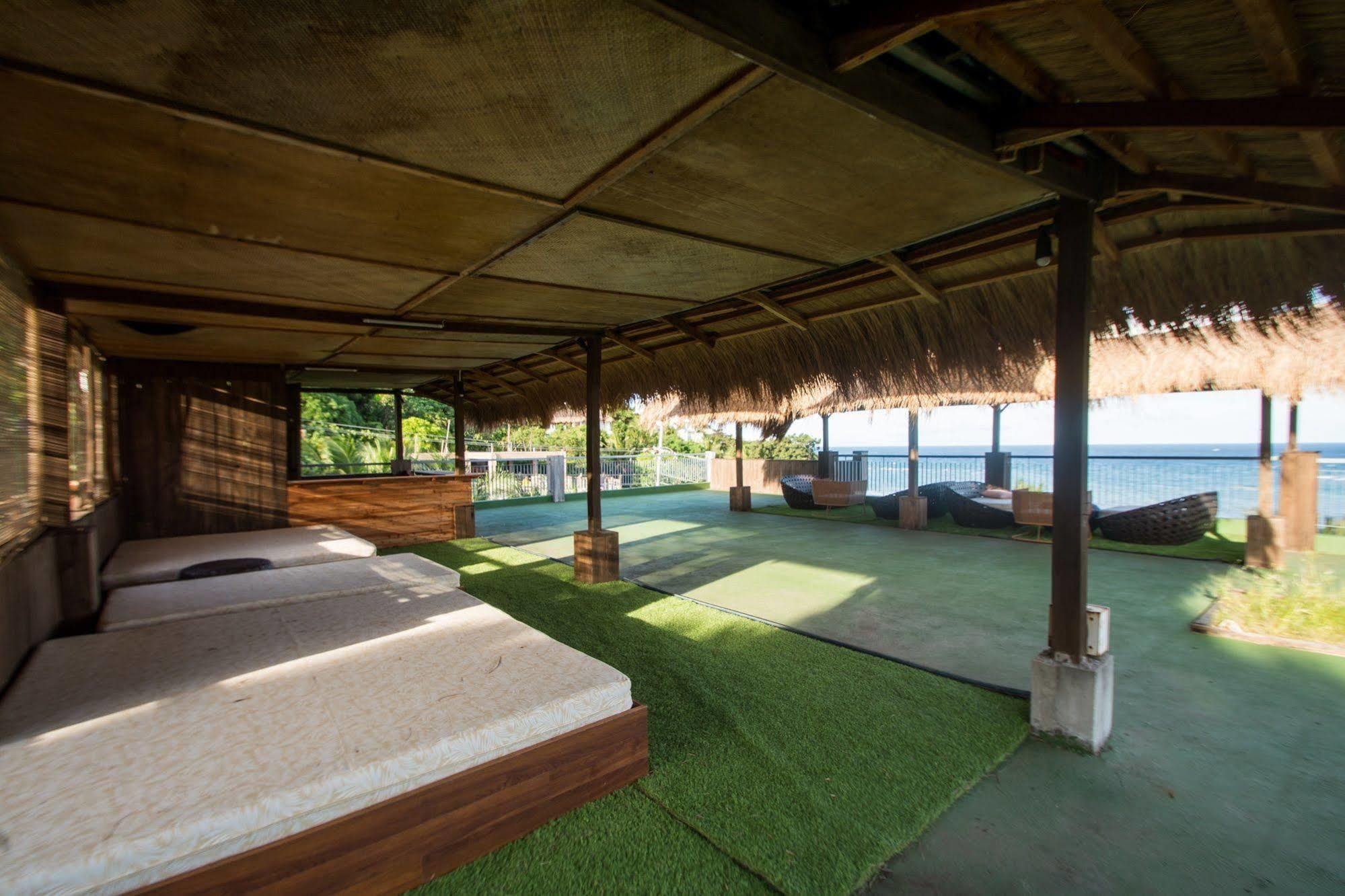 Luxeview Hotel Balabag  المظهر الخارجي الصورة