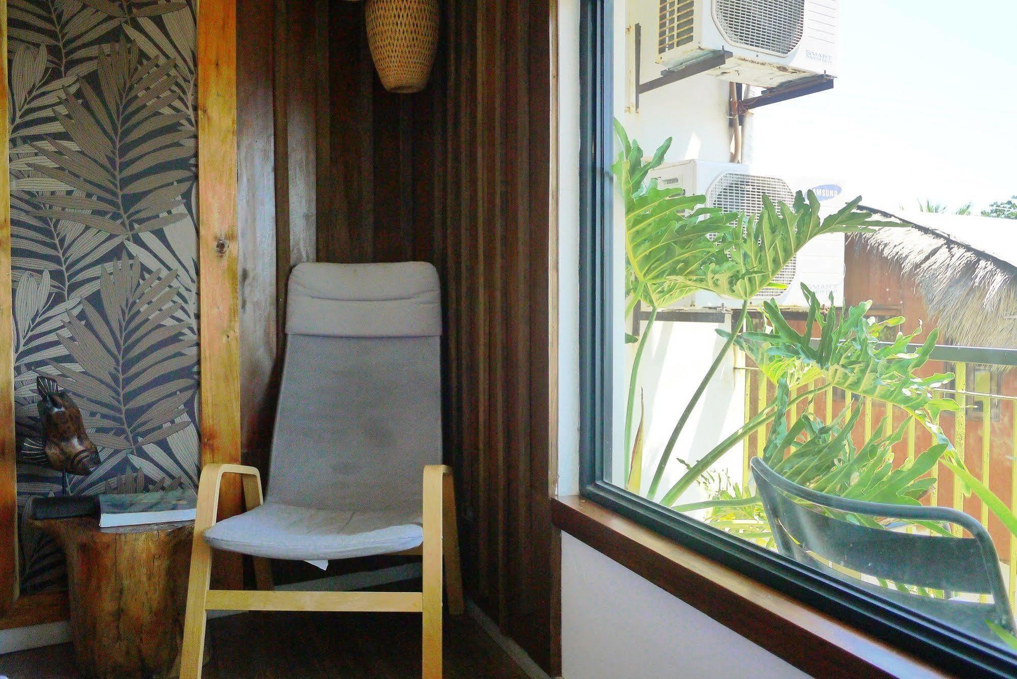 Luxeview Hotel Balabag  المظهر الخارجي الصورة
